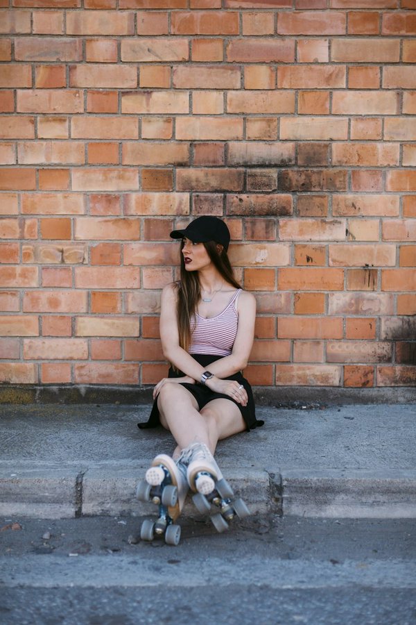 Comment réaliser un maquillage rétro inspiré des années 70?